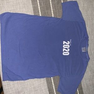 Size: medium  Color: light blue